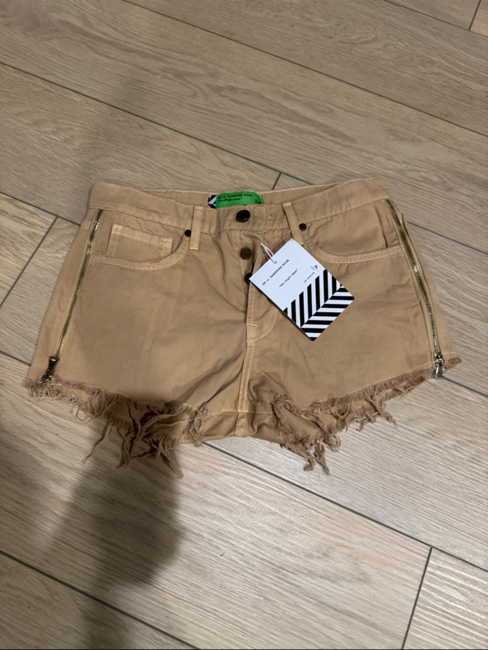 Sr vs Sandrine Tan Frayed Hem Women's Denim Shorts